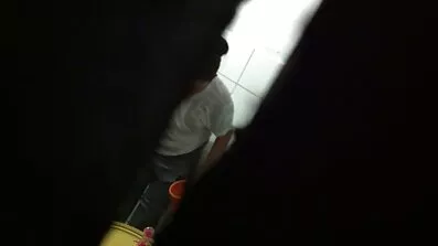 មិនអាចគ្រប់គ្រងខ្សែពួរ ly