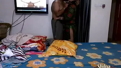 Busty អាស៊ីនៅក្នុងទាសភាព fucked ដោយចៅហ្វាយបន្ទាប់ពីការធ្វើទារុណកម្ម