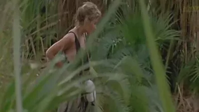 បុរសម្នាក់ fucked អាគ្នេយ៍ bionda blonde ក្នុងបណ្ណាល័យ