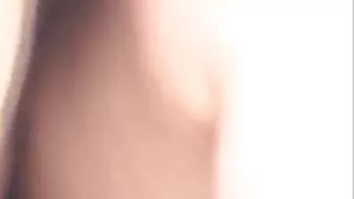 ក្រុម Girls មើលទៅ seducers ដោយជោគជ័យនៅលើ cam