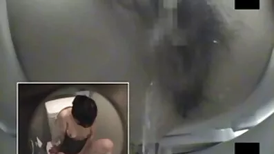 ប៍នជល់យក្សរំខាន masterfully impales pussy