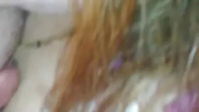ស្លៀកពាក់ Milf ត្រេកត្រអាលរង់ចាំសម្រាប់ការជល់មាន់ព្រៃនៅក្នុងសិចច្នៃ