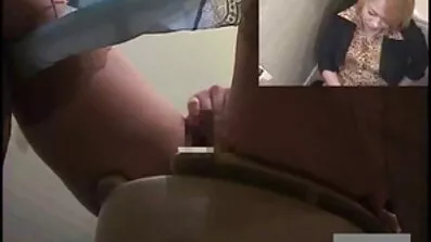 ប៍នតង់ដេរុស្ស៊ី fucked នៅលើគ្រែជាមួយមិត្តប្រុស