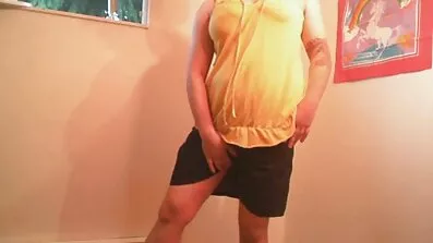 ជិះ Latina ក្រាស់ផ្អៀងបន្ទាប់ពី blowjob និងលោតល្អិតល្អន់។